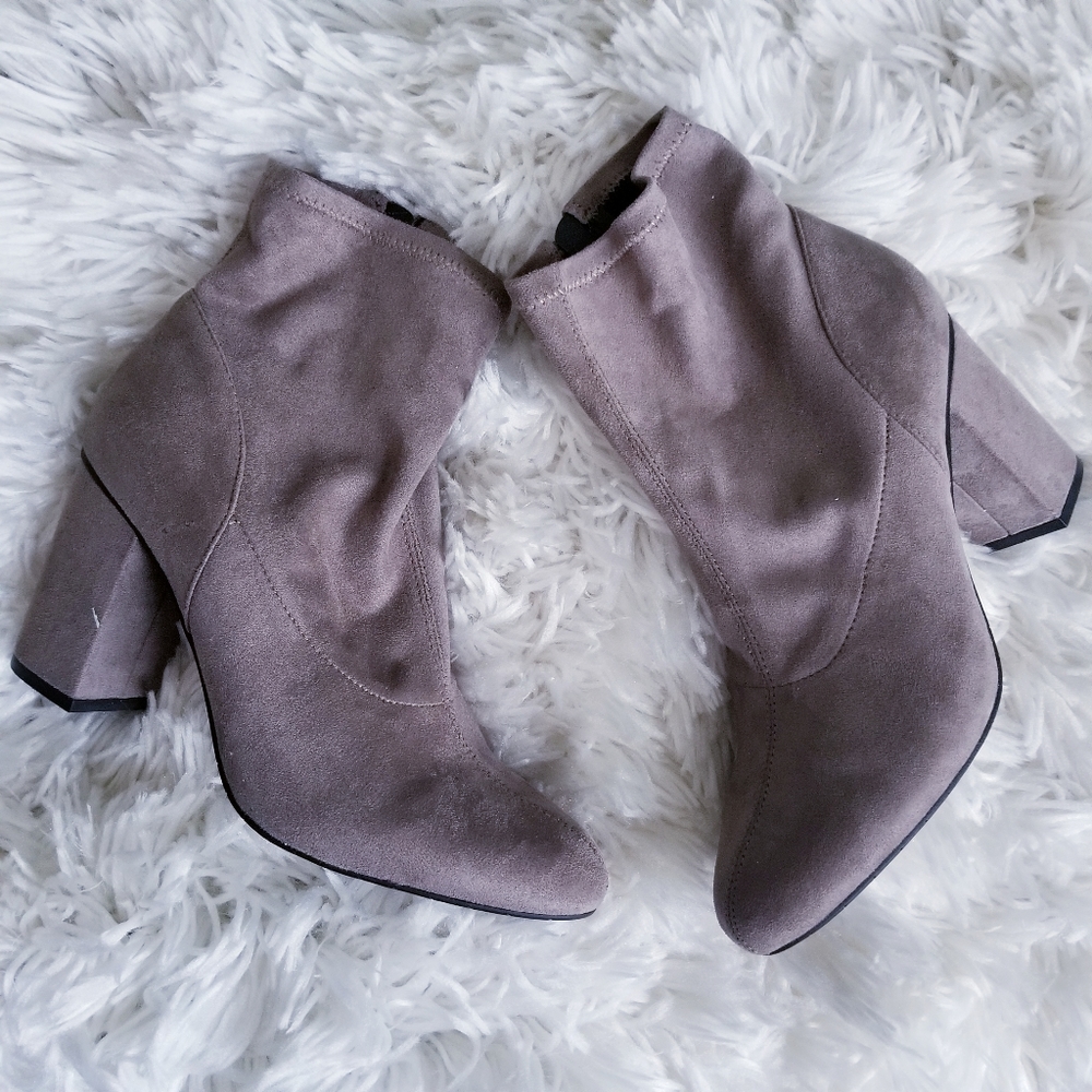 Reaction Kenneth Cole Women's Booties Size 8M New